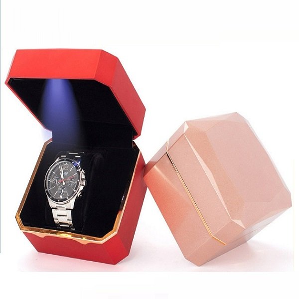 Octagonal watch box with light
